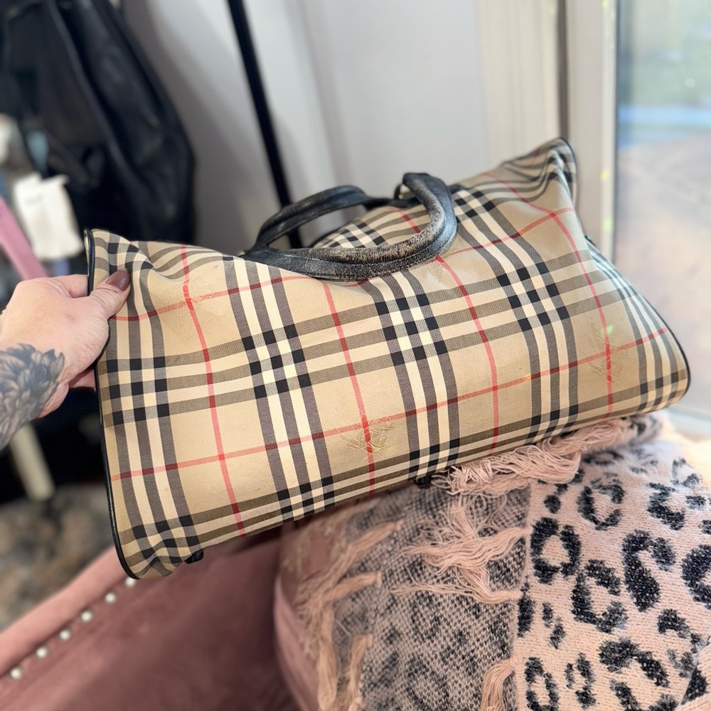 Burberry Tan and Black Check Travel Bag - Picture 4 of 8